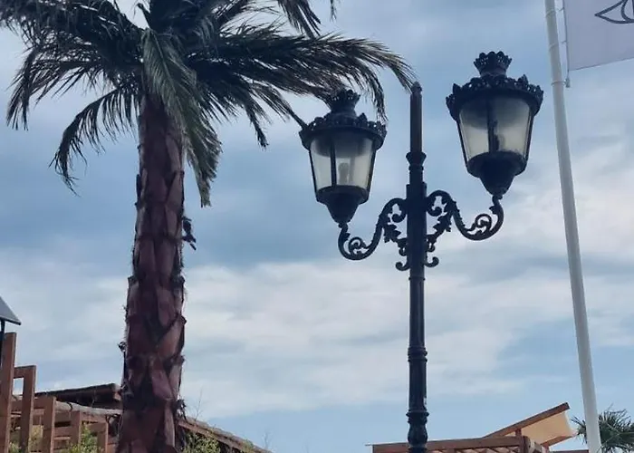 Valmar דירה Năvodari