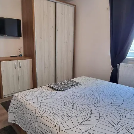 Valmar * Năvodari